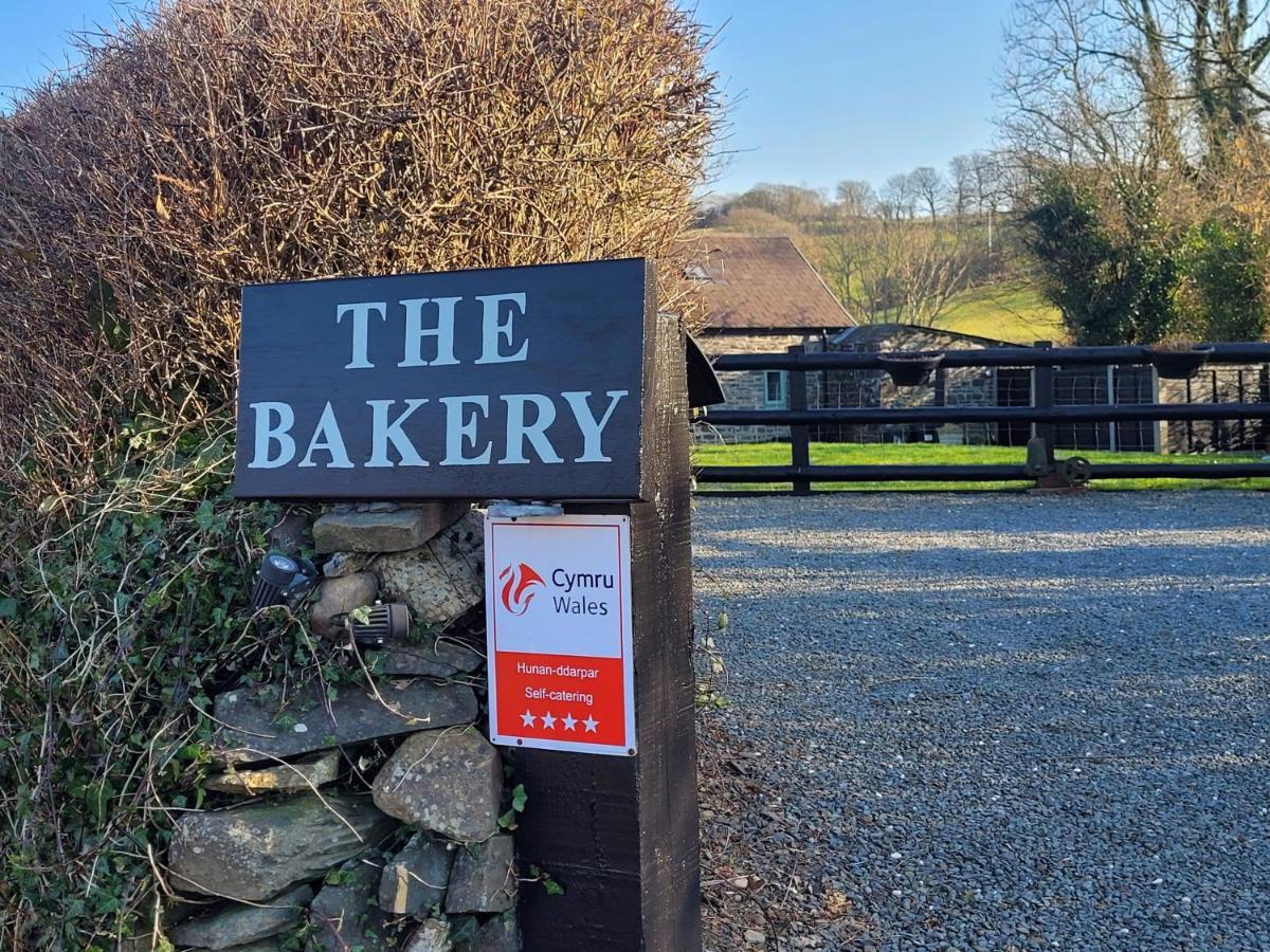 Villa The Bakery Llanddeiniol Exterior foto